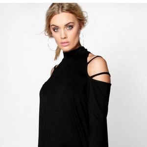 Boo Hoo Black strappy top